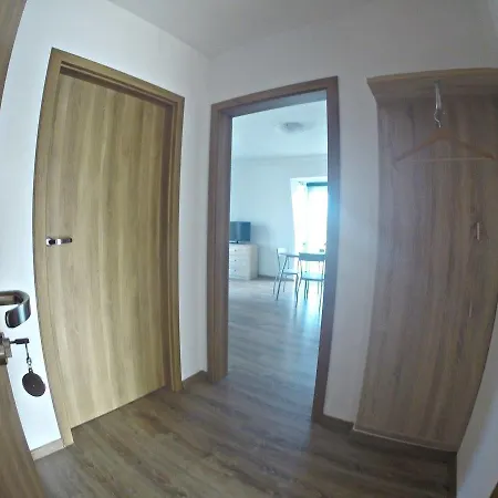 Séjour chez l'habitant Goscinne Coloseum *