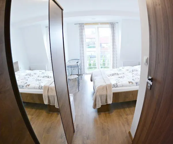 Goscinne Coloseum 莱鲍